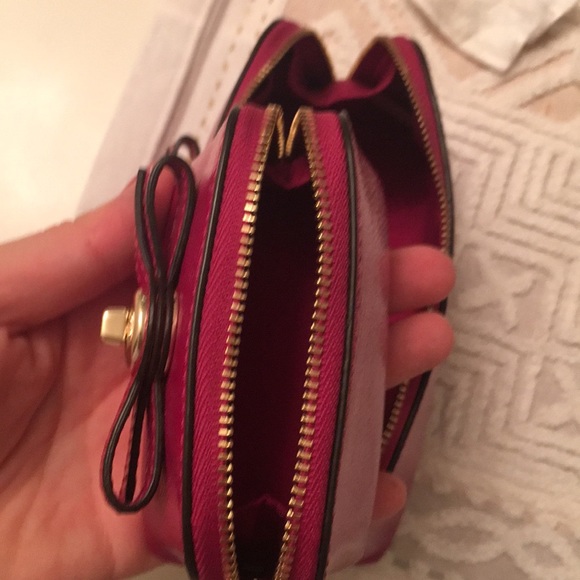 Coach magenta pink pouch set - Picture 7 of 7